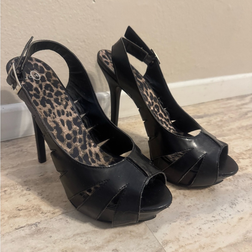 Joey Black Heels